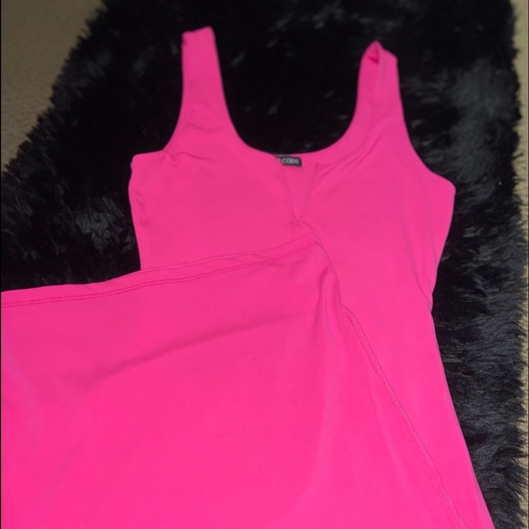 Hot Pink Bodycon Dress - Picture 2 of 3